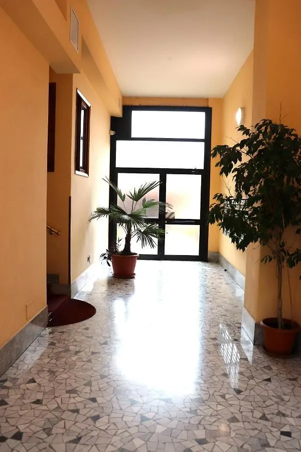 * La Casa Di Arti * 25 Min Dal Duomo Apartment Milan